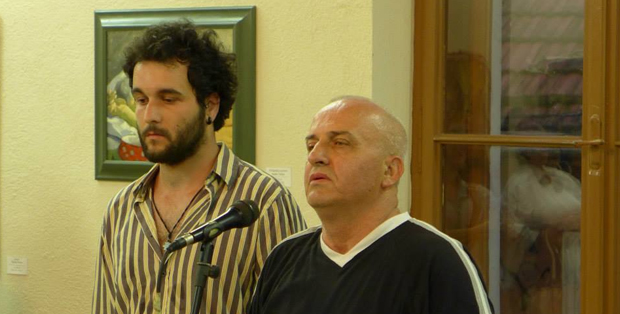 Video: Otvorena izložba „Tragovi“ slikara Mirze Smajlovića