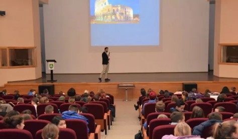 Veliki broj učenika prisustvovao predavanju „Visočke znamenitosti“