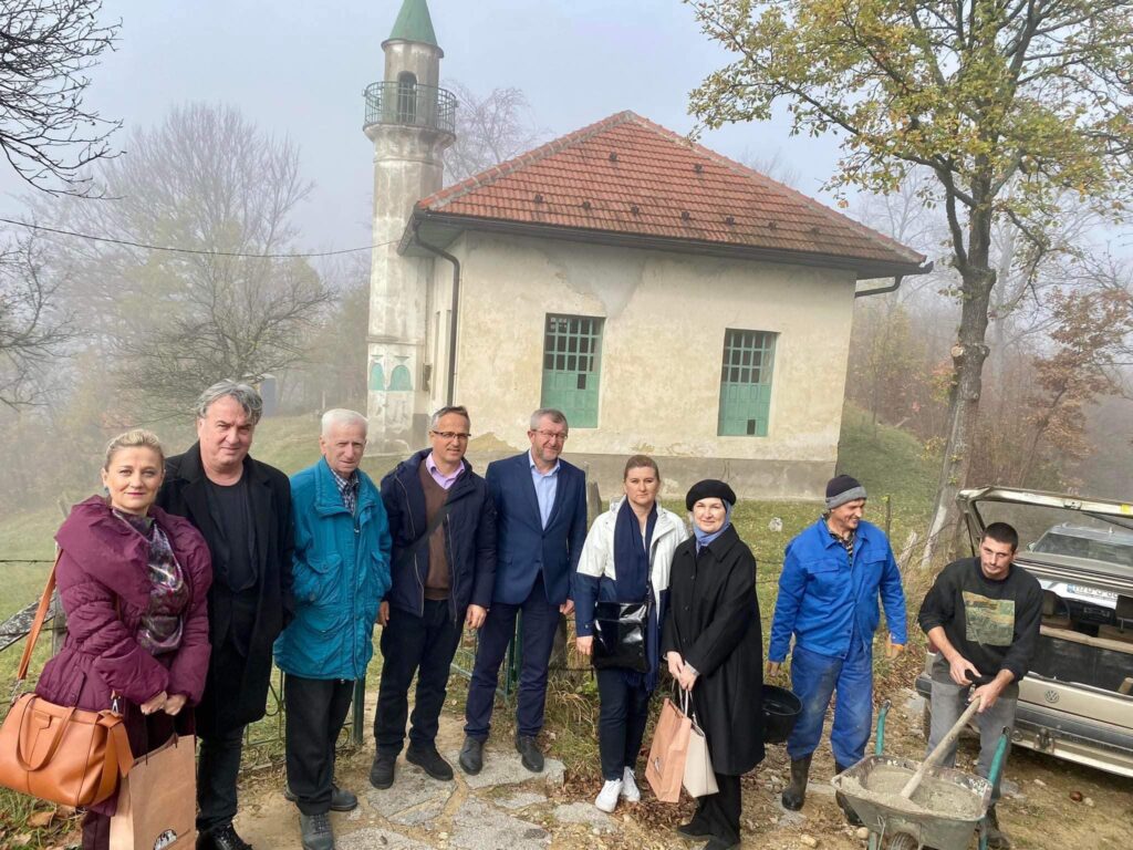 Nacionalni spomenik Stara džamija sa haremom u Goduši – postavljanje info table